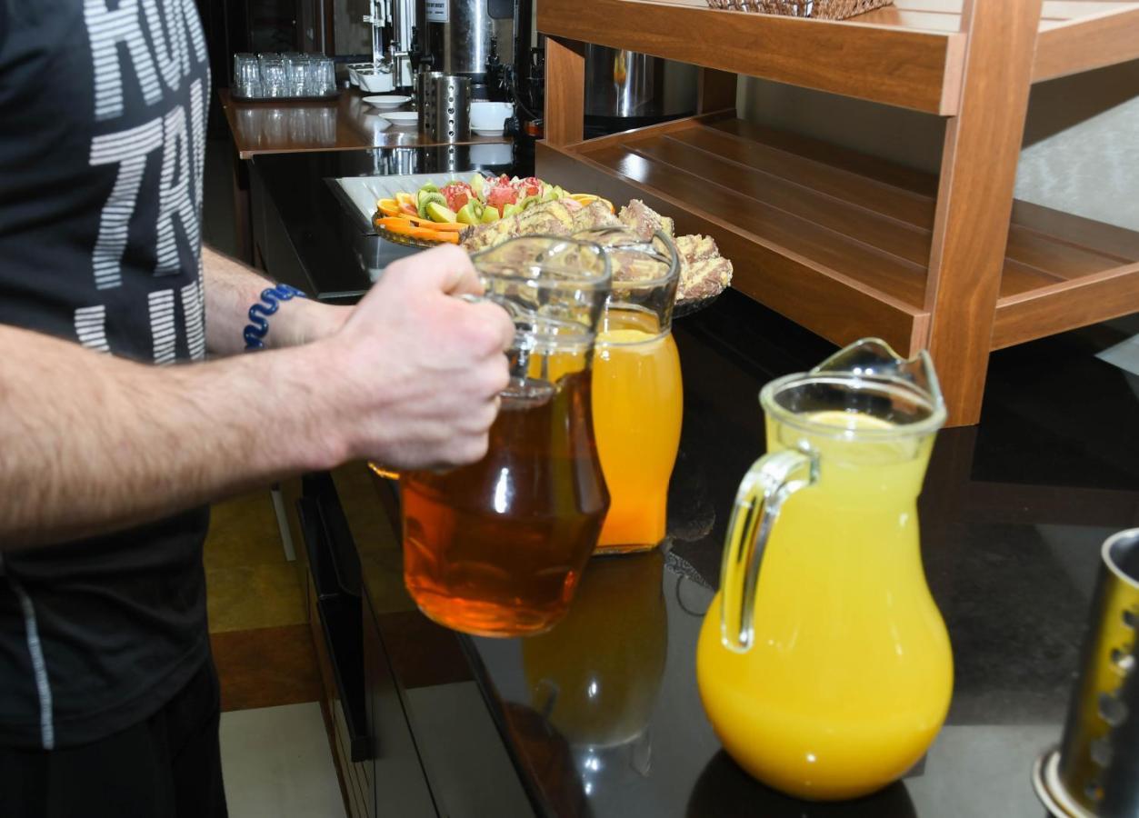 Olympavan Hotel Jereván Kültér fotó