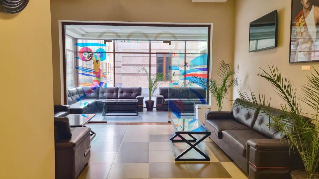 Olympavan Hotel Jereván Kültér fotó