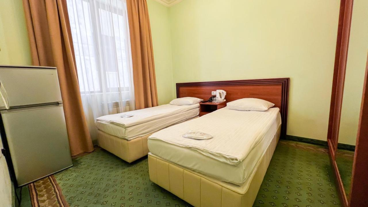 Olympavan Hotel Jereván Kültér fotó